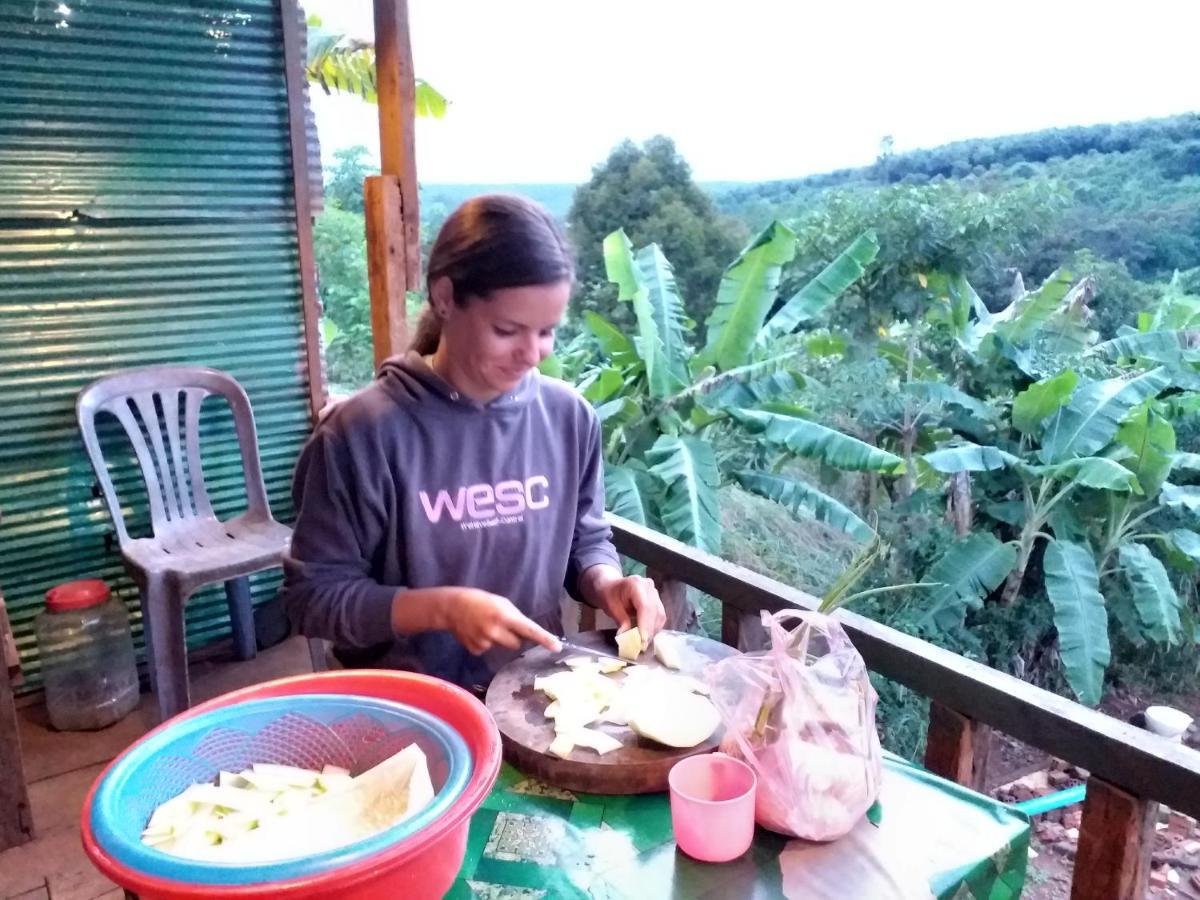 Srey Leap Homestay Banlung Exterior photo